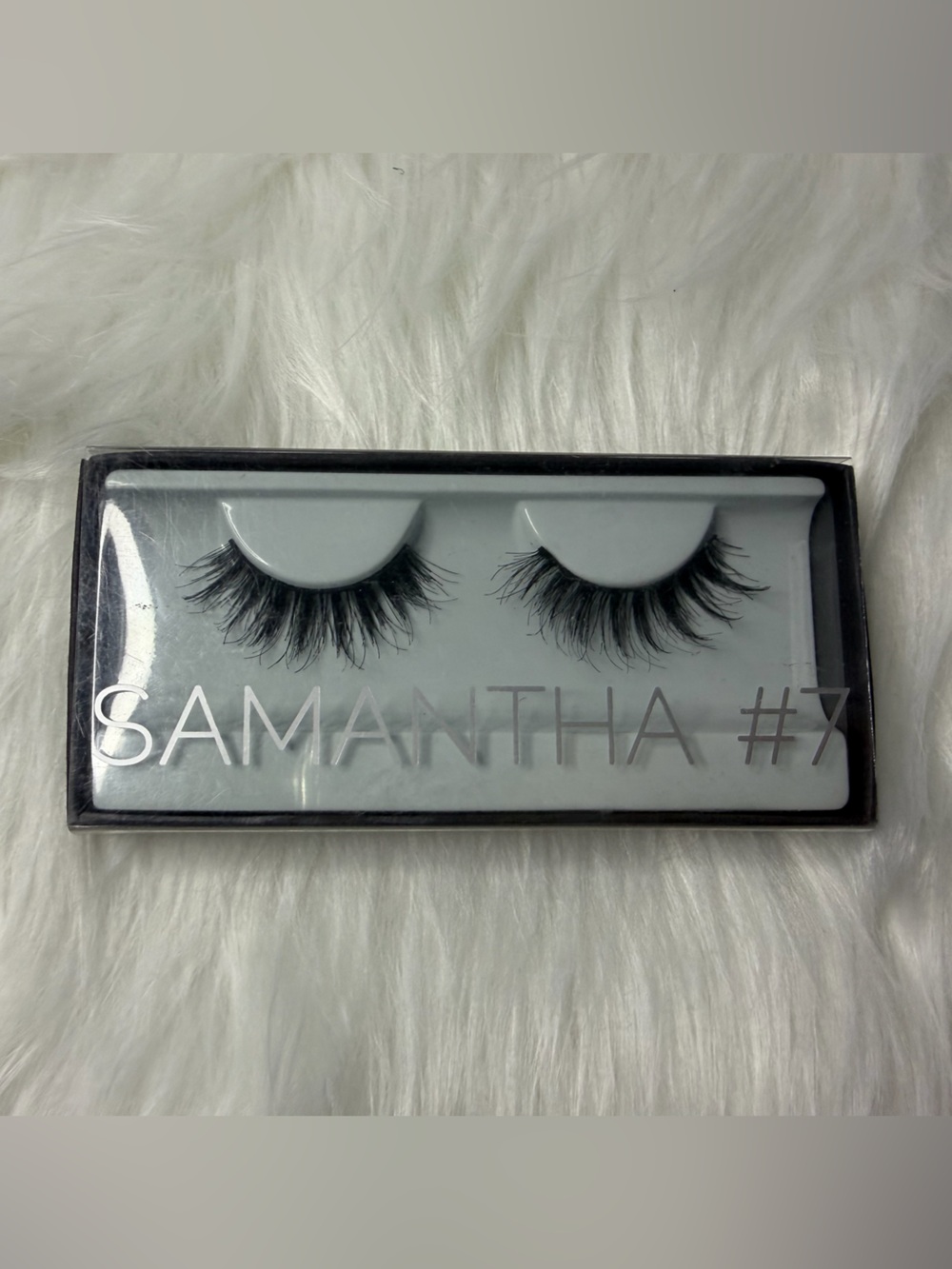 Huda Beauty Faux Eyelashes - Samantha #7